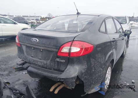 2011 Ford Fiesta S z USA, uszkodzony, nr VIN 3FADP4AJ3BM115290